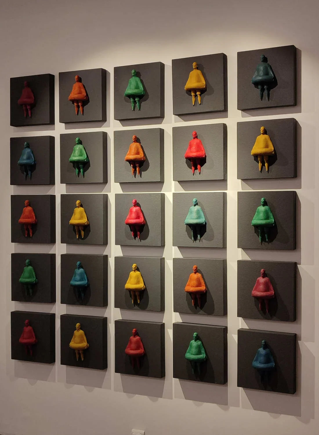 25 humans installation sculptural Wall Artwork Dubai
