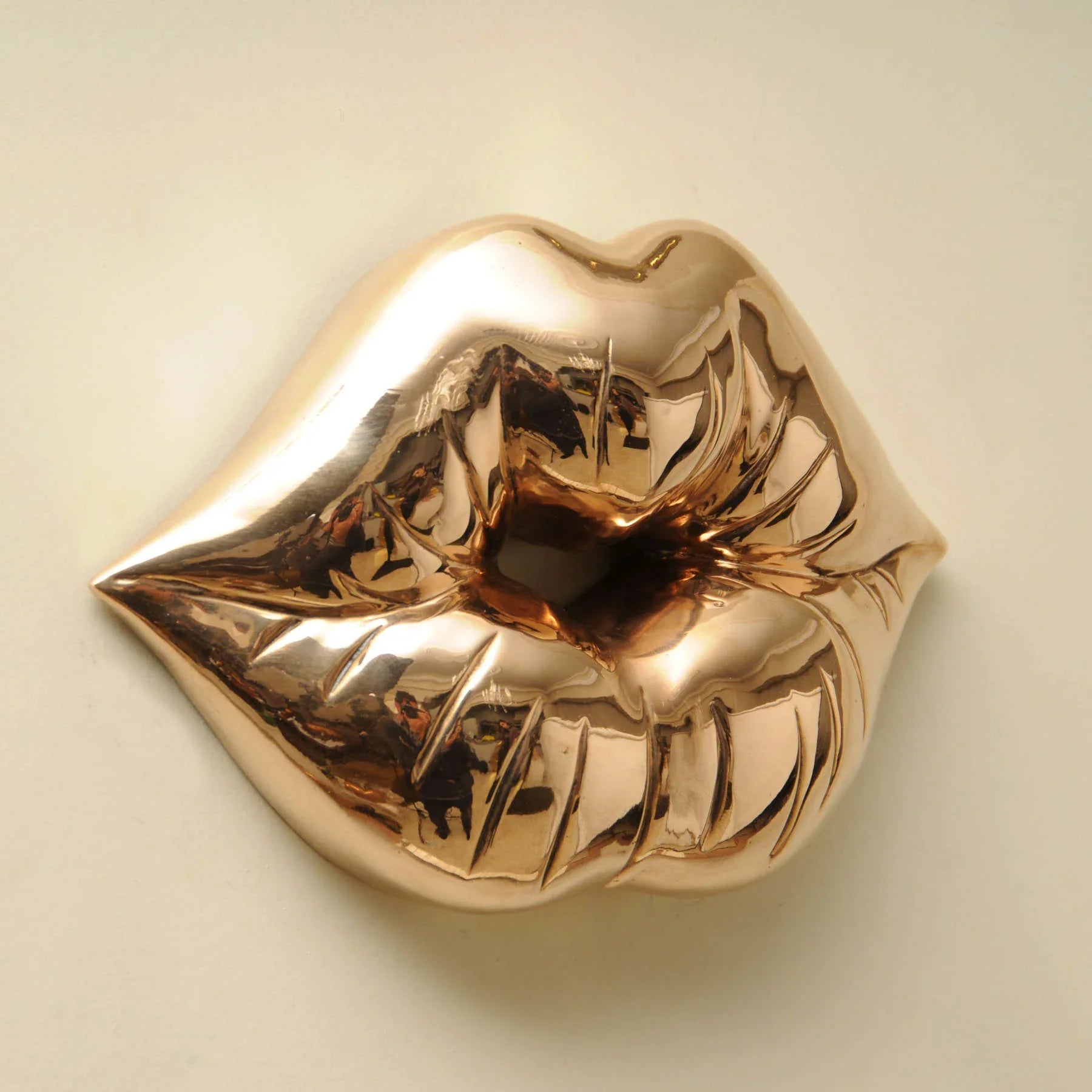 Kiss Series Bronze Sculpture, Modern Lips Decorative Artworks By Sara Rahanjam
