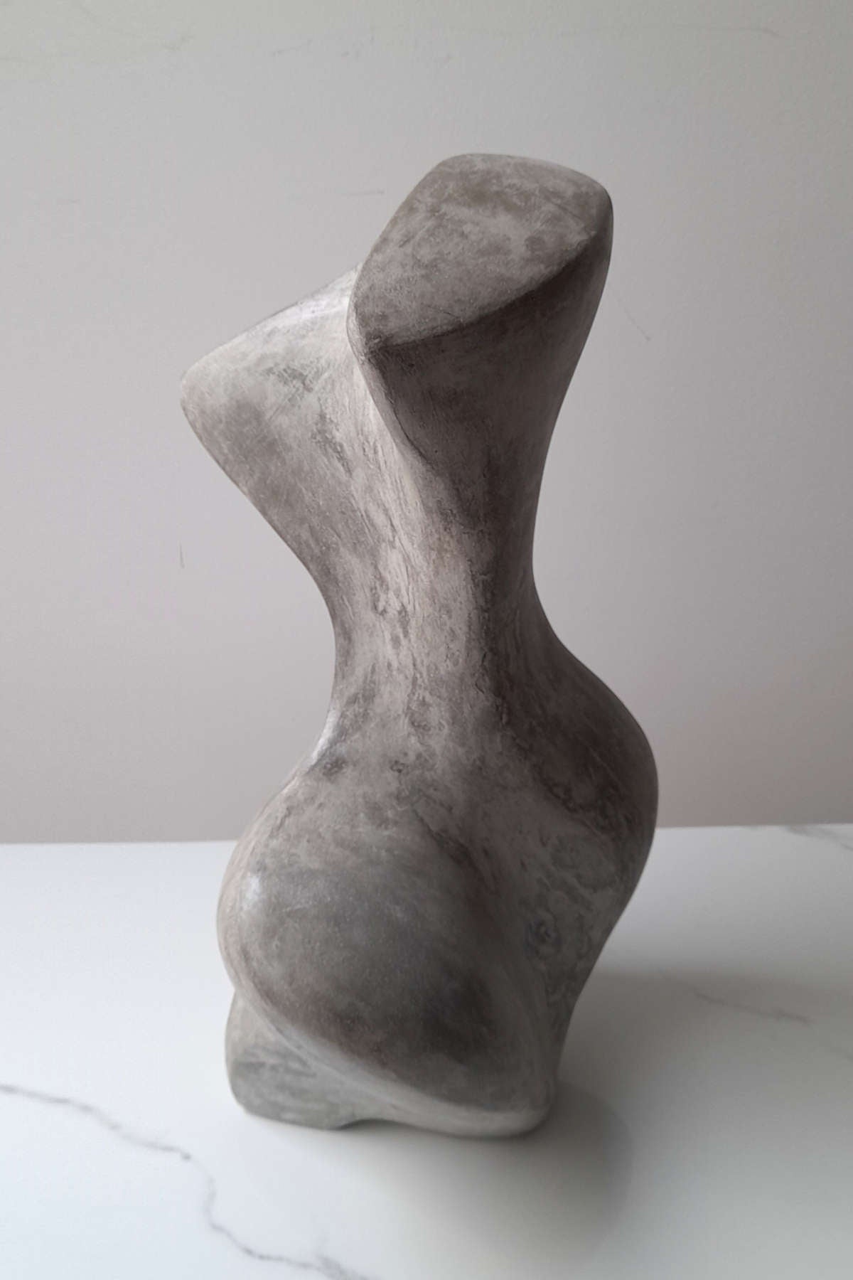 Stone Sculpture & Decorative Figurine in Dubai