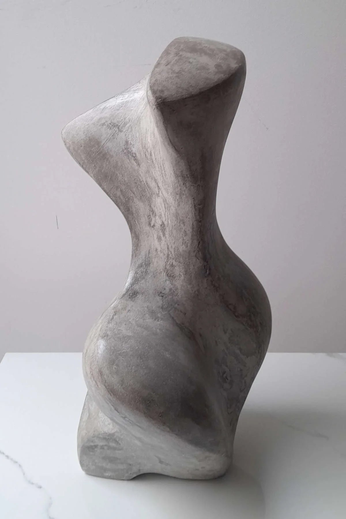 Stone Sculpture & Decorative Figurine in Dubai