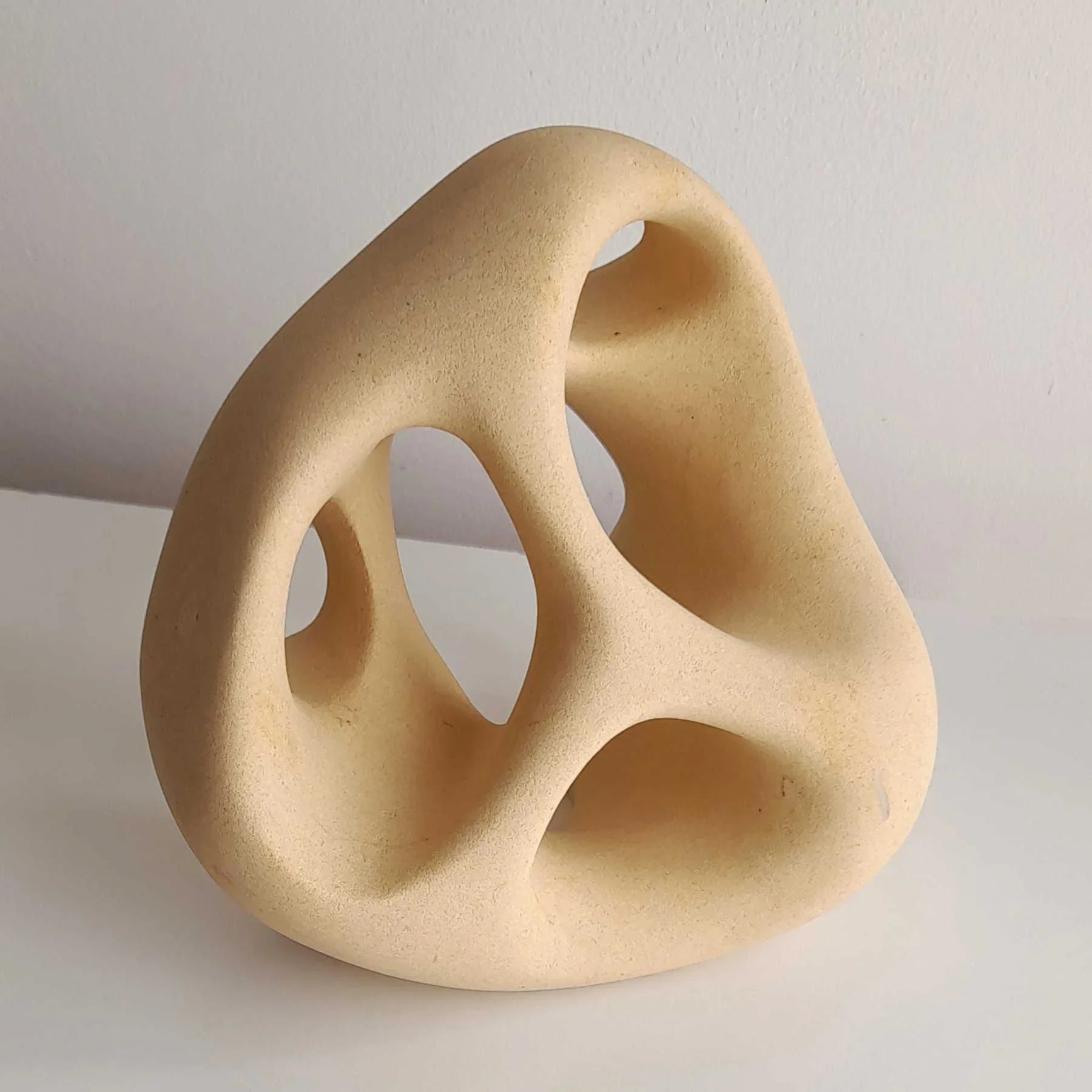 Stone Sculpture & Decorative Figurine in Dubai