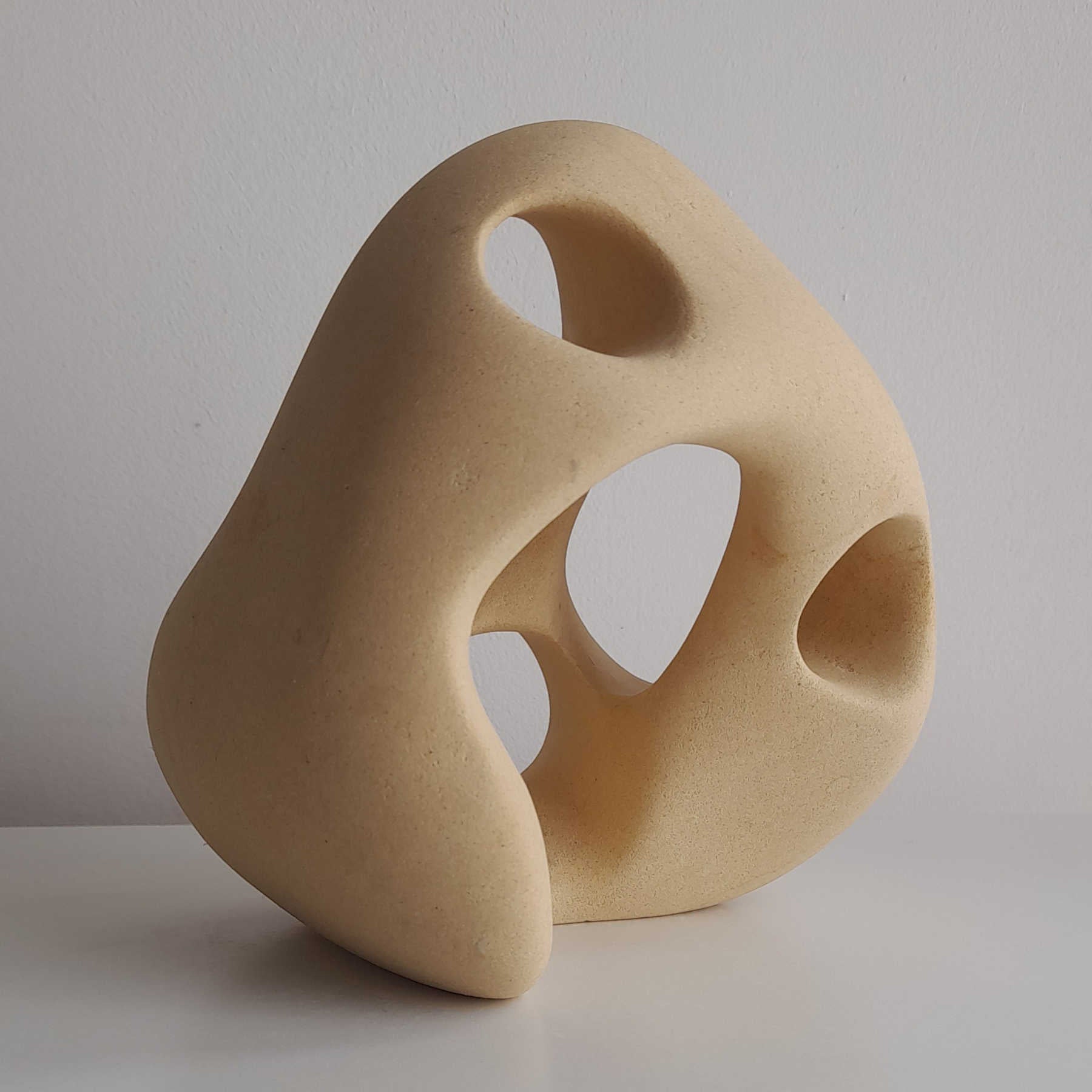 Stone Sculpture & Decorative Figurine in Dubai