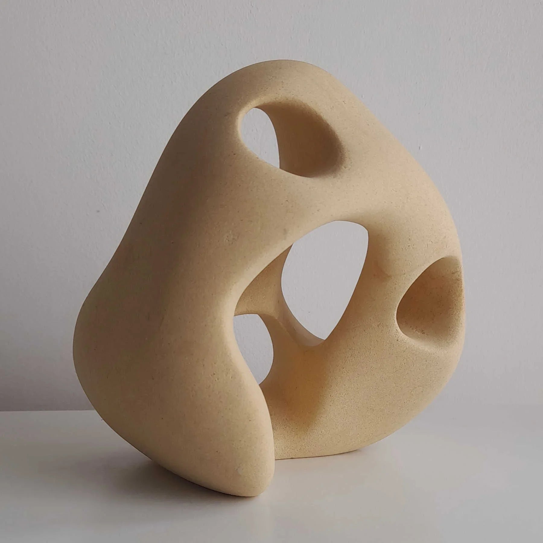 Stone Sculpture & Decorative Figurine in Dubai