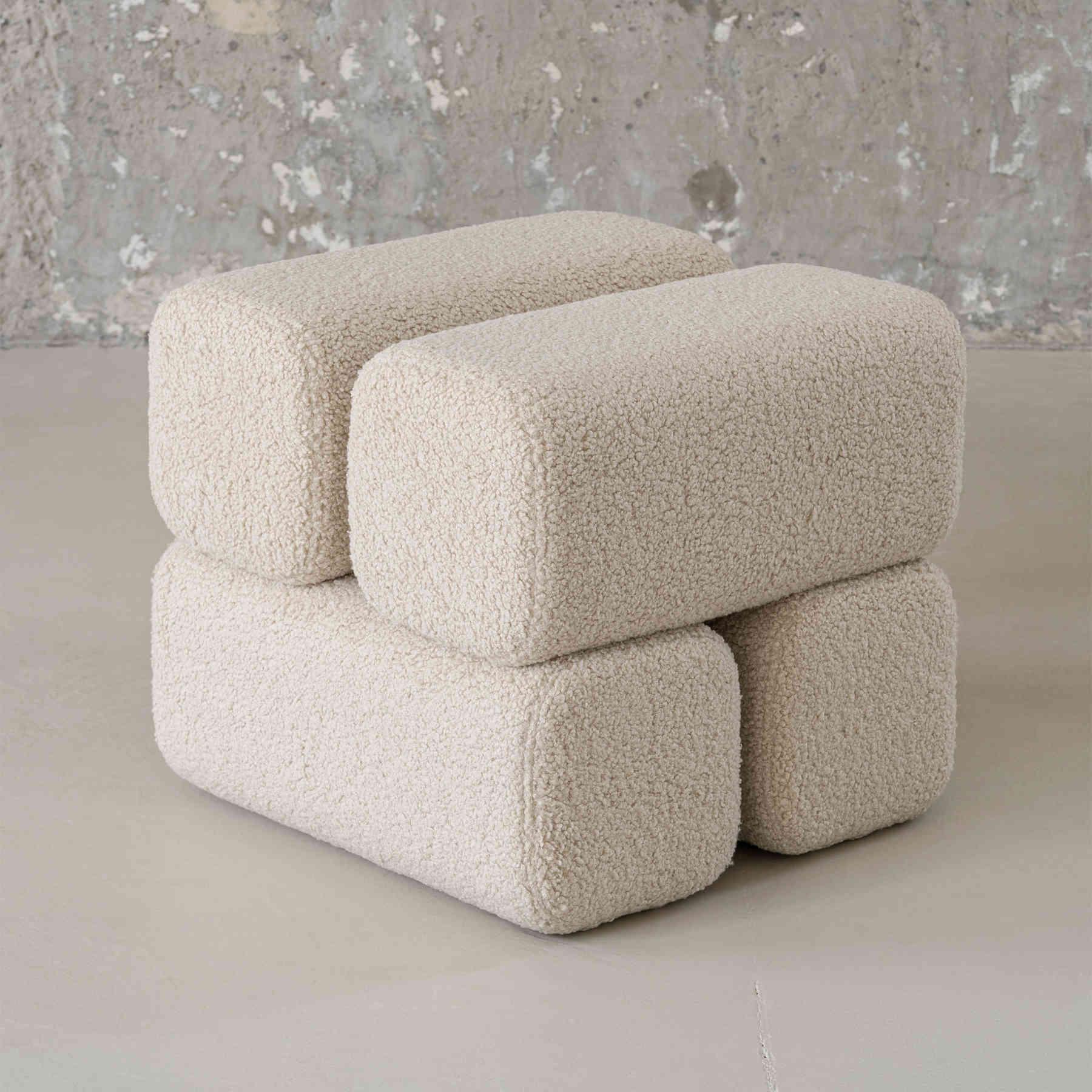 DROVA 4 Contemporary Pouf