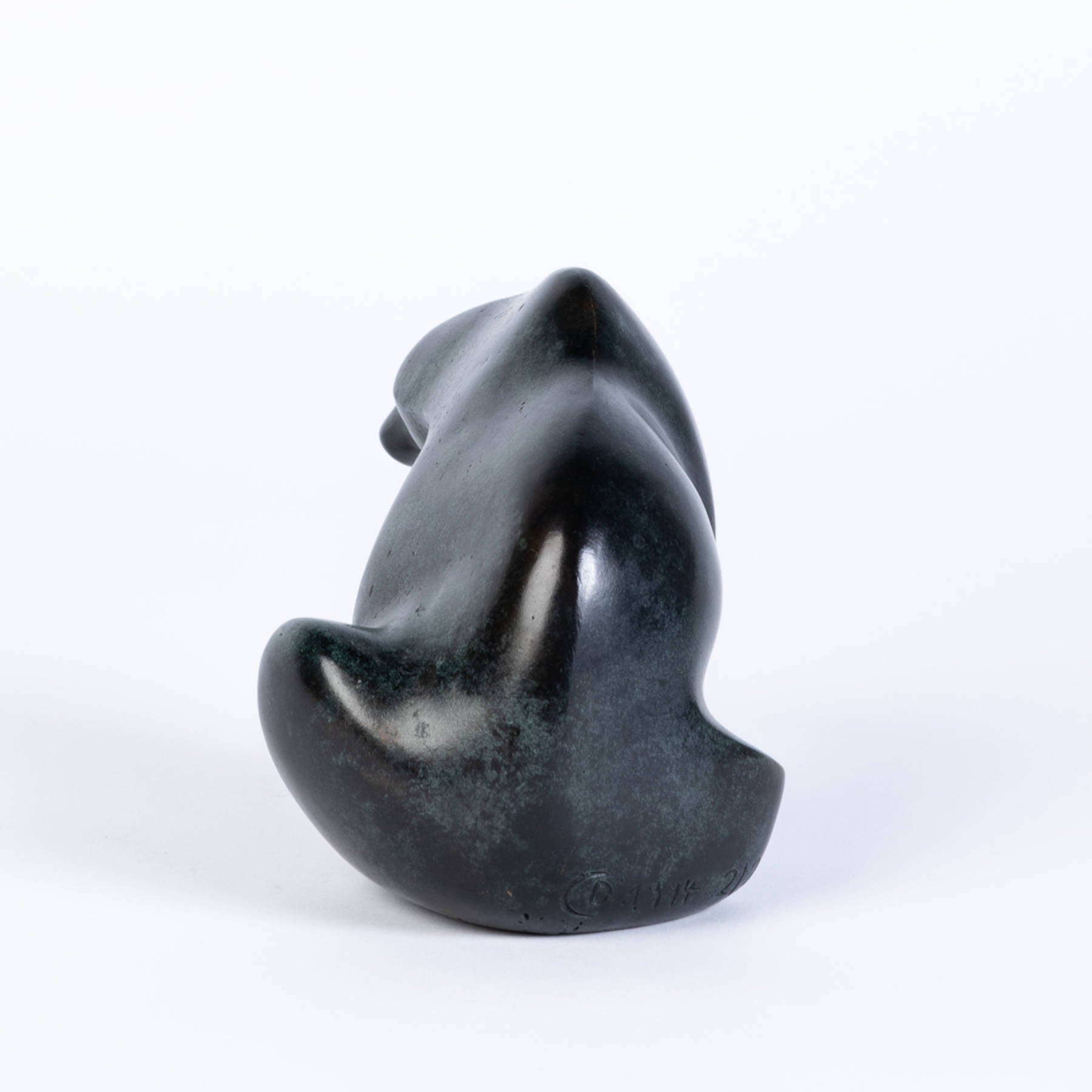 EISBÄR Bronze Sculpture - Contemporary Polar Bear Figures By Cordula Dobes