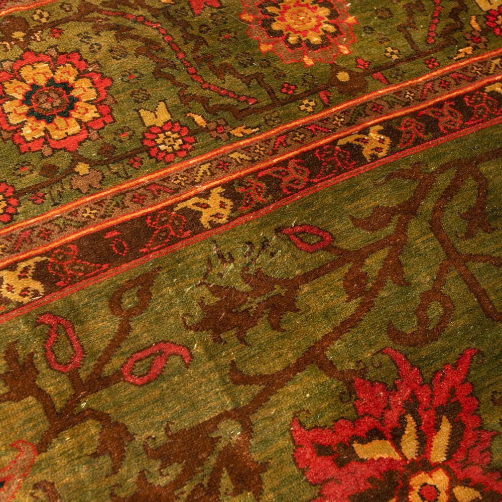 Hoor Heriz Persian Carpet Silk 135x174, Authentic Vintage Rugs & Kilims in Dubai
