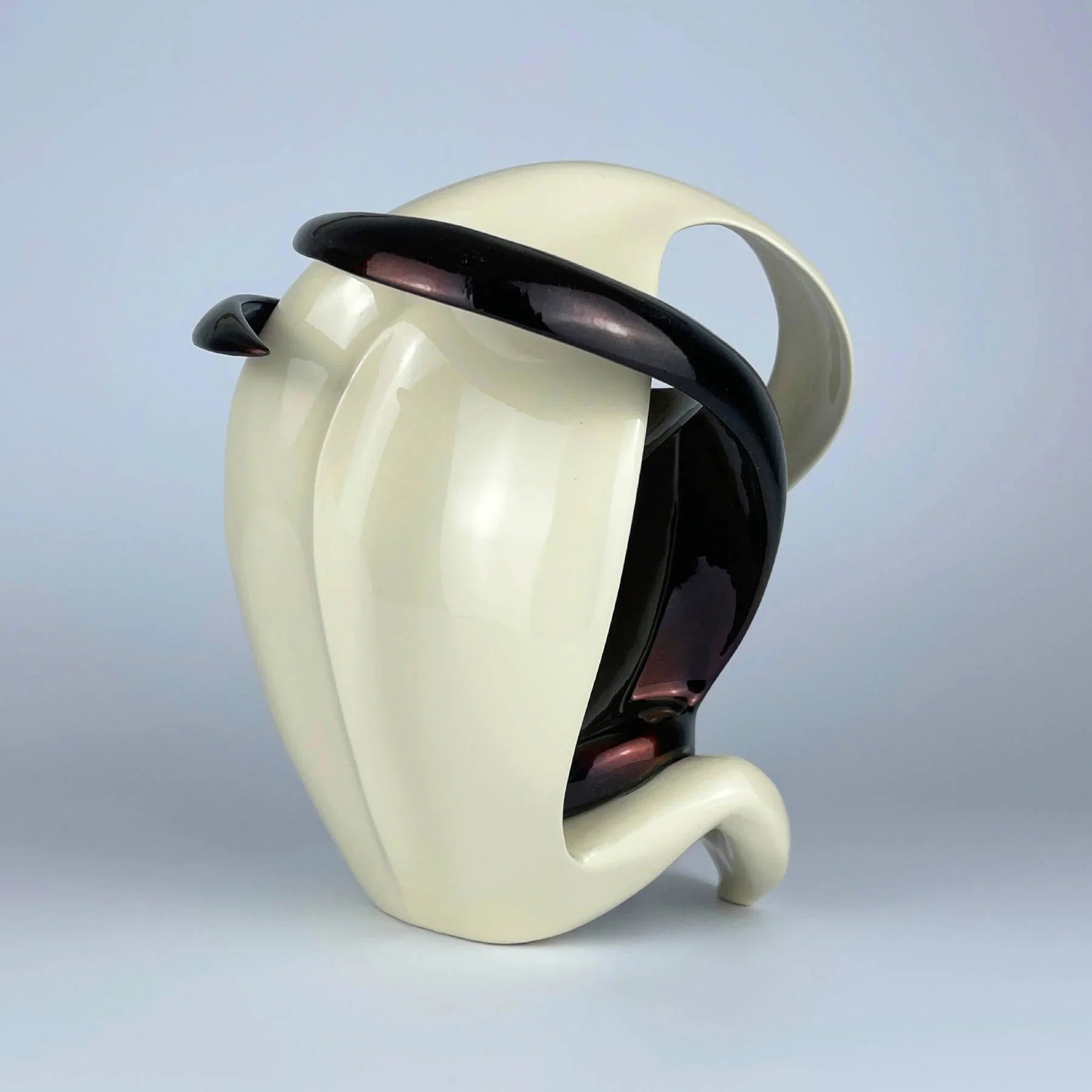 Lovers RedBrown & White Edition Sculpture By Rolf Frischherz Dubai