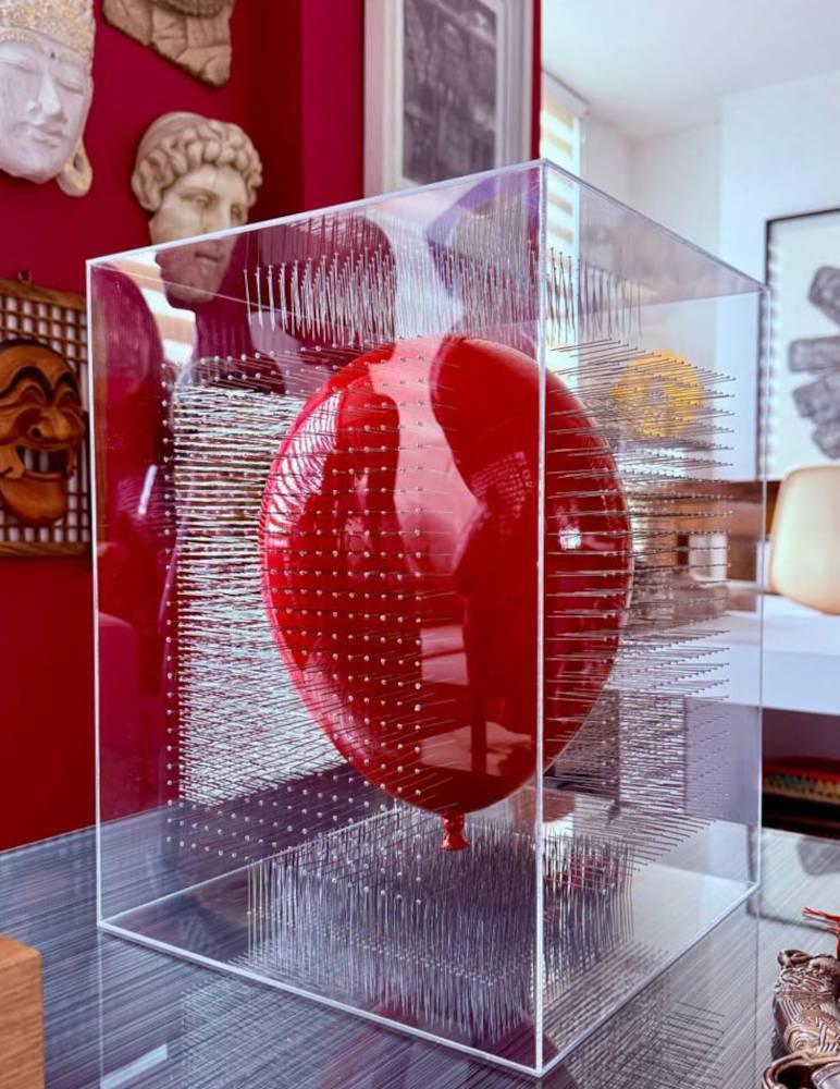 Red Balloon Mixed Media Sculpture - Modern Installation Art By Diana Beltrán