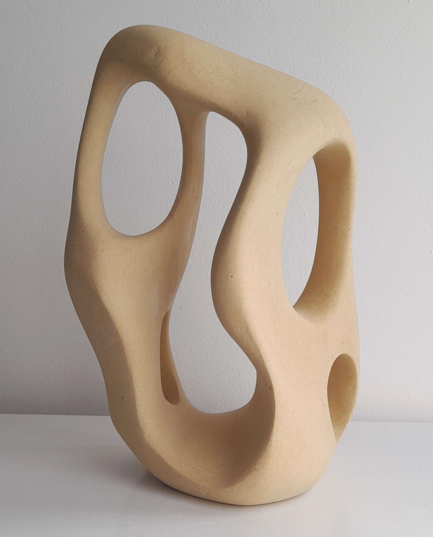 Stone Sculpture & Decorative Figurine in Dubai