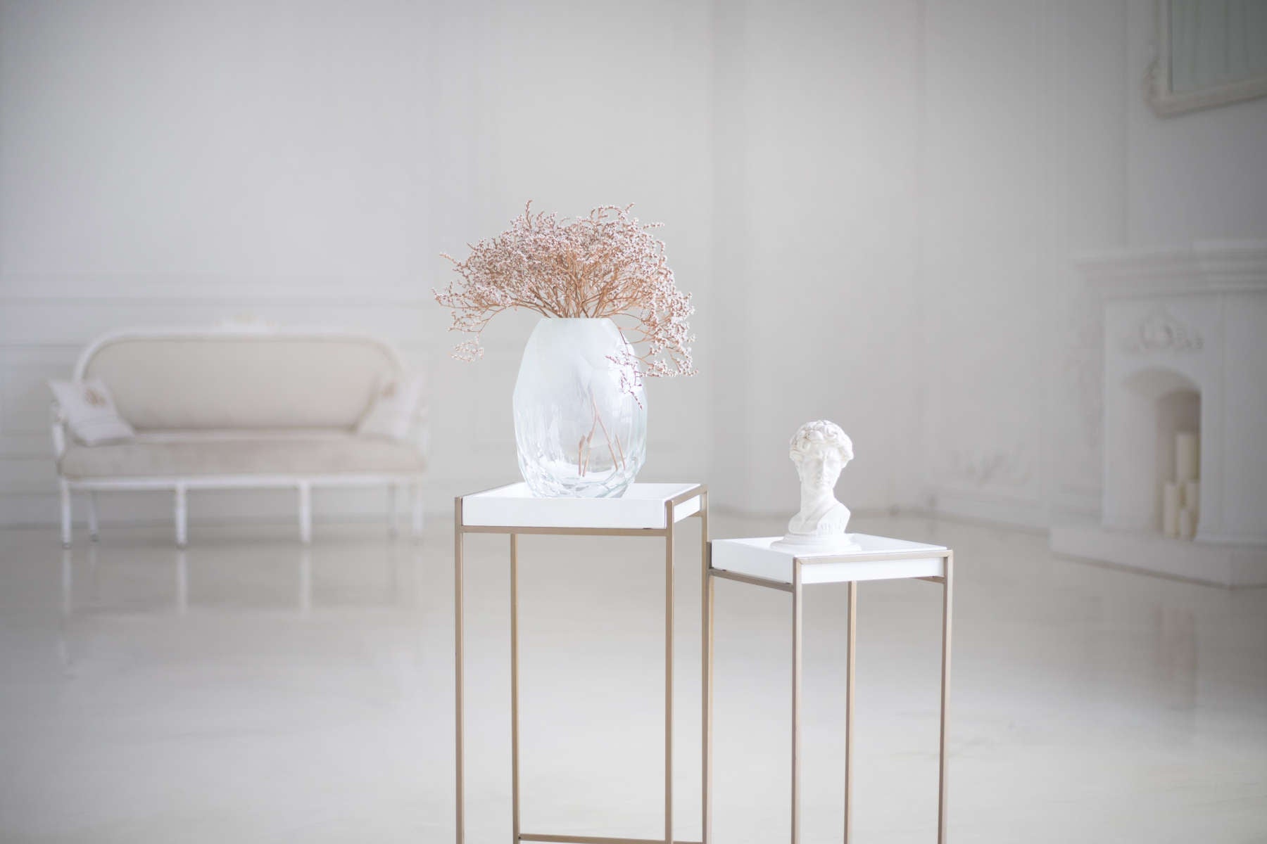 Glass Sculpture, Glass Vase and Collectible Glass Art in Dubai