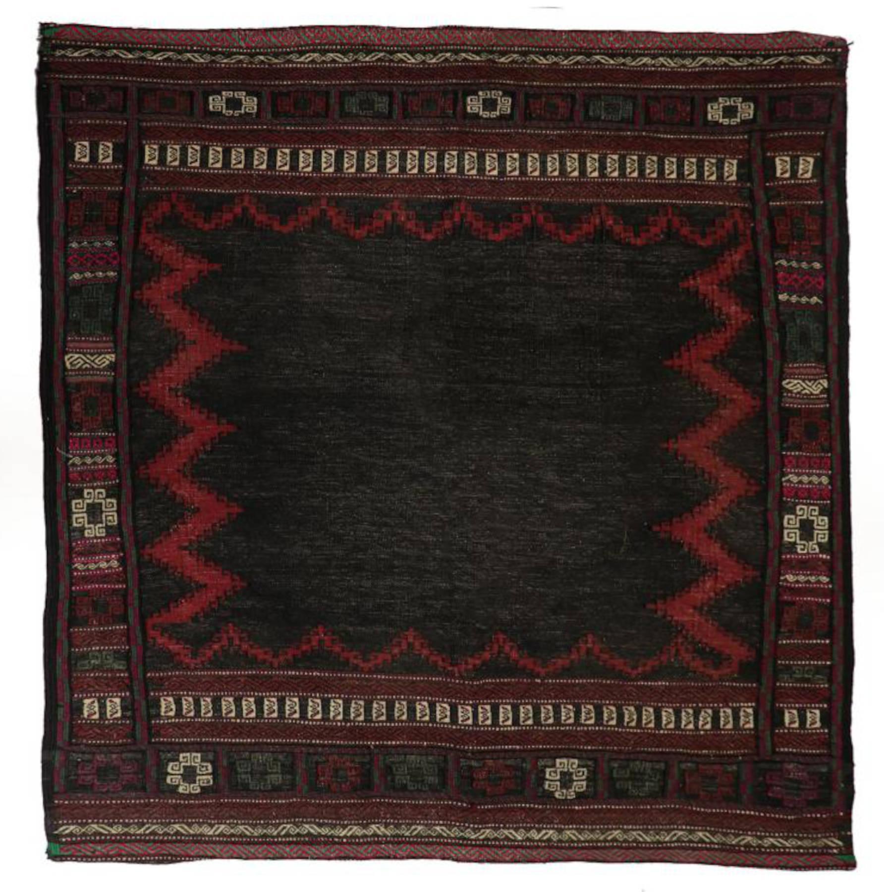 Kilim Baluch Nomadic Persian Rugs & Carpets in Dubai