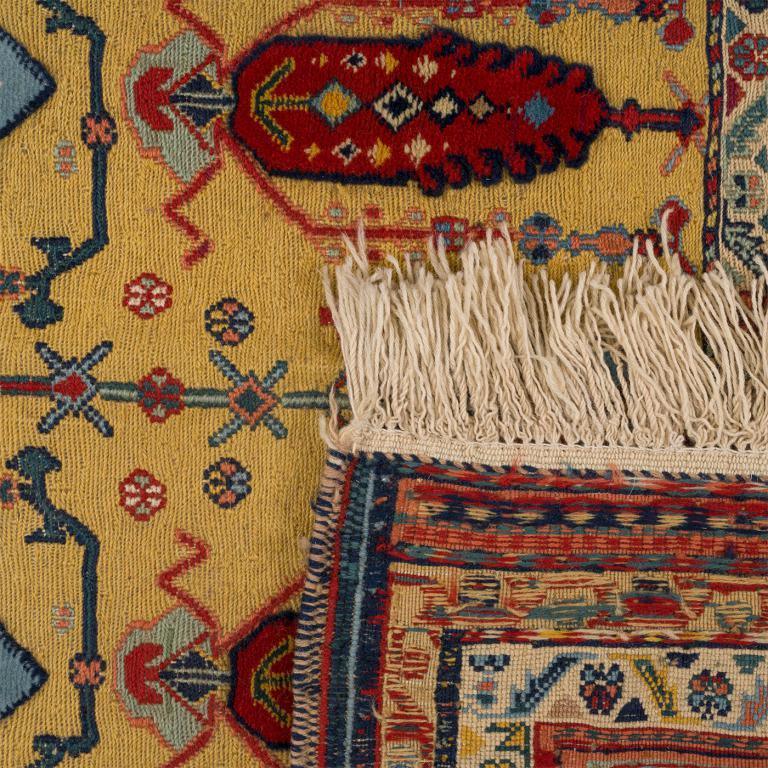Kilim Carpet Sirjan Four Season - Authentic Nomad Wool Persian Rugs in Dubai