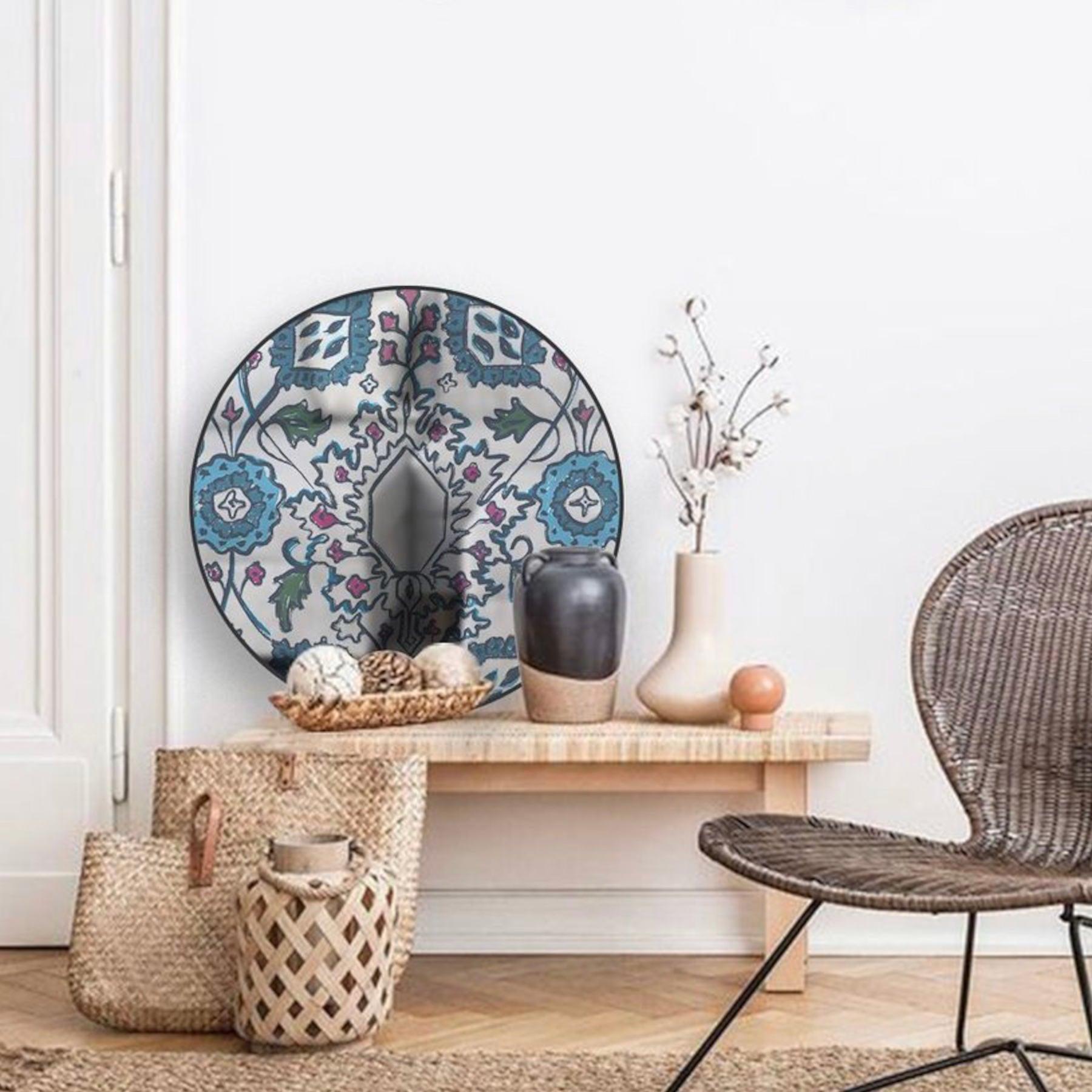 Ornament Decorative Round Mirror - Wall Mounted Painted Mirrors in Metal Frame in Dubai