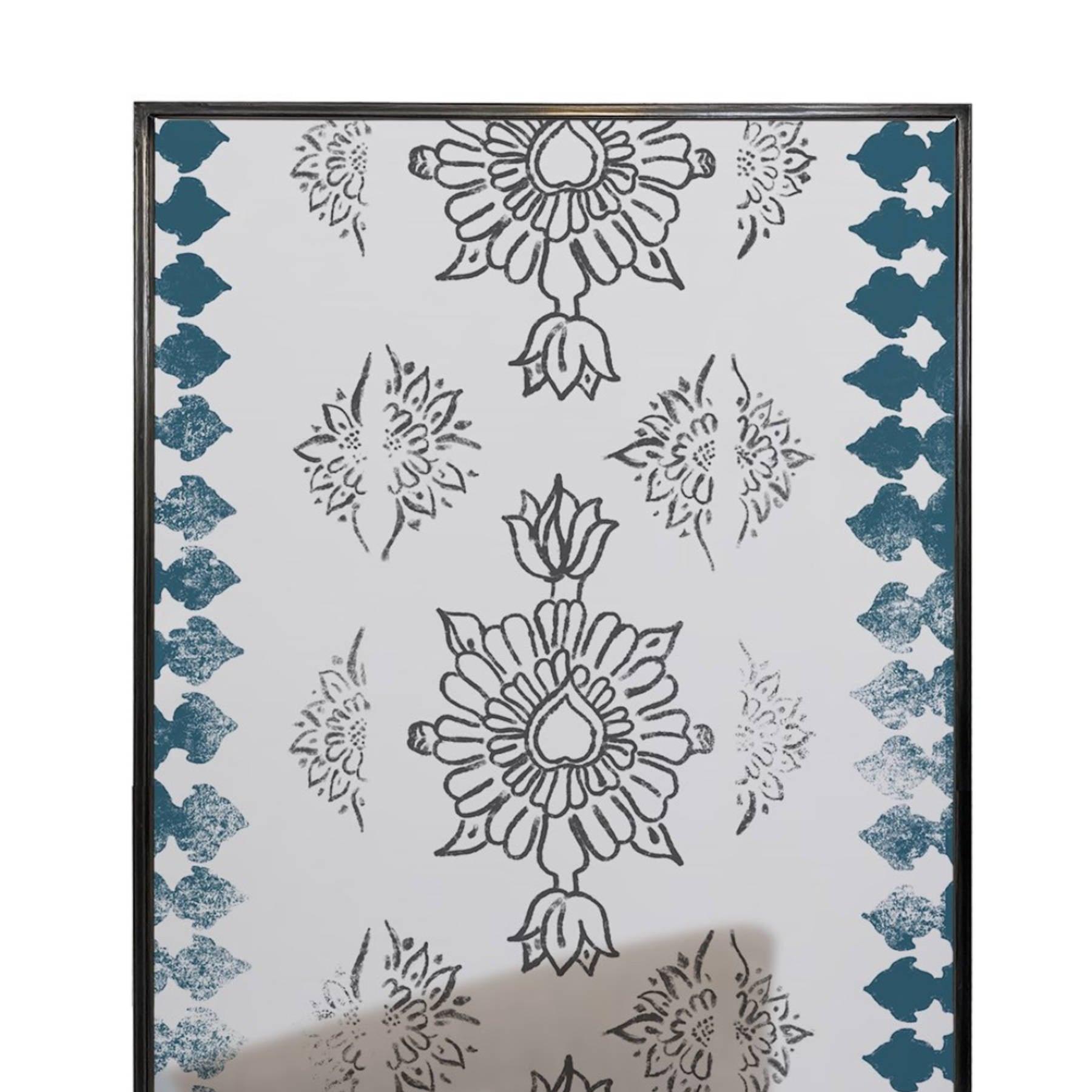 Motif Decorative Wall Mirror - Wall Mounted Painted Mirror in Metal Frame Dubai