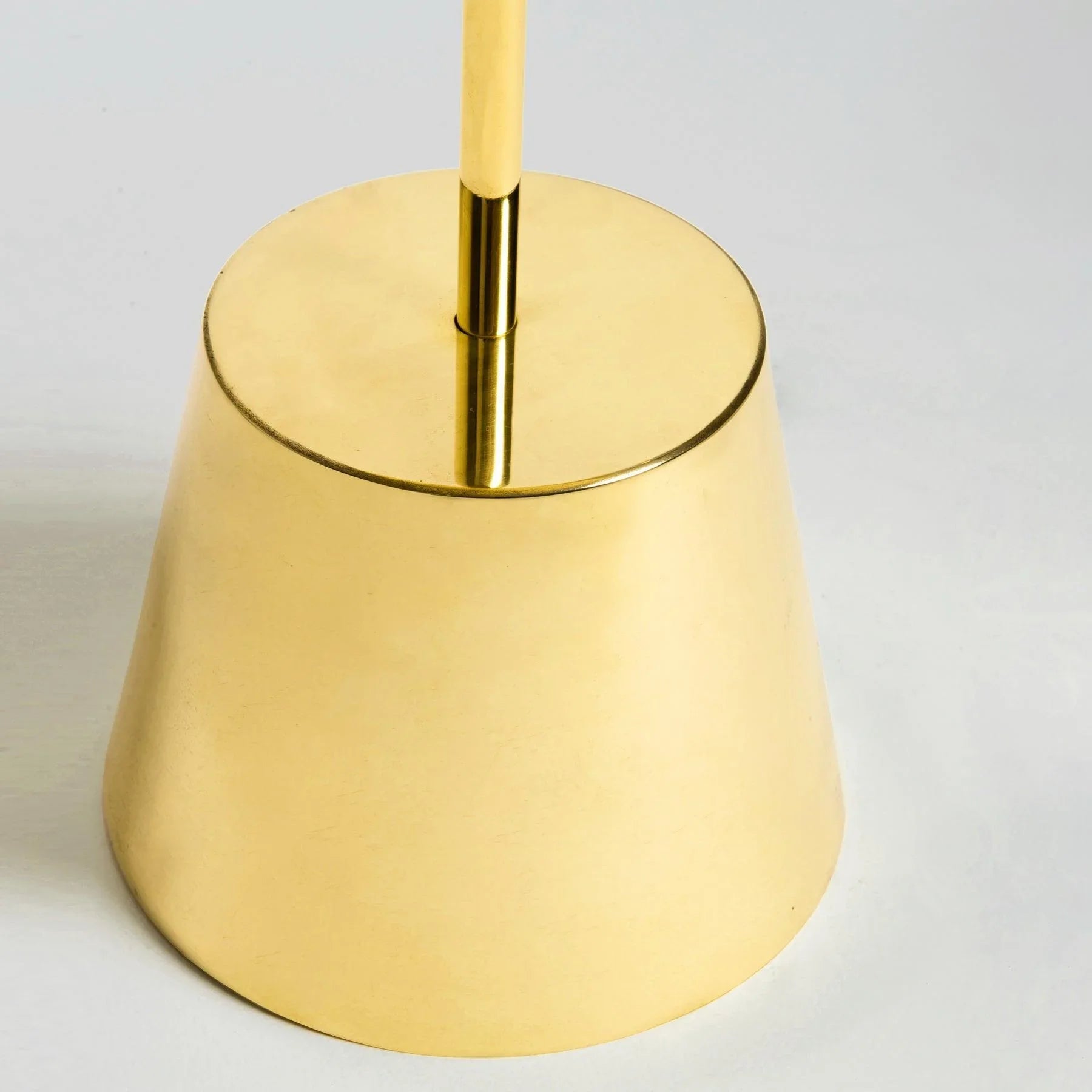Black Marble Side Table - Modern Designer Furniture & Decor in Dubai