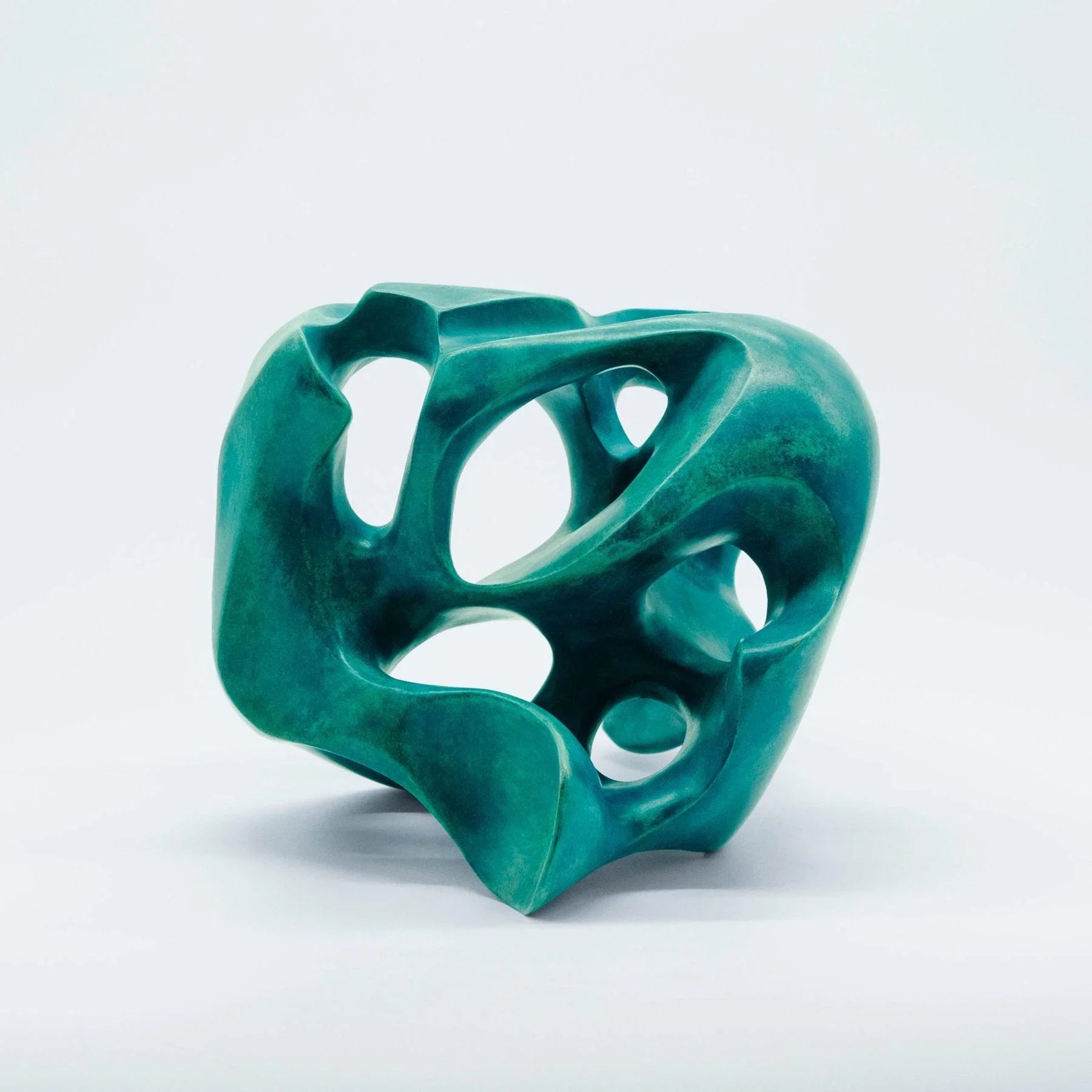 Nubian Bronze Sculpture - Contemporary Mixed Media & Ceramic Works by Ariane Crovisier in Dubai
