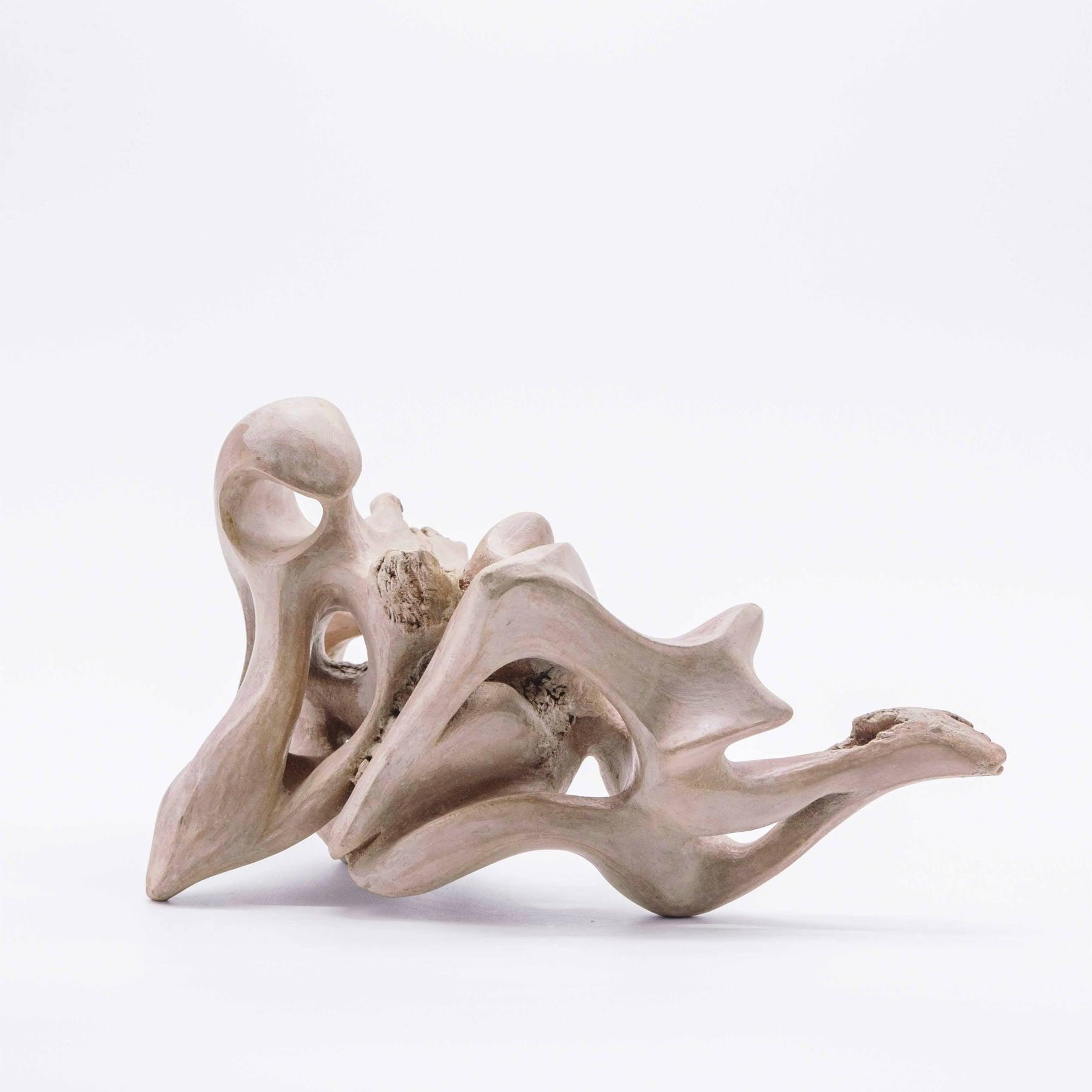 Rose Des Vents Clay Sculpture By Ariane Crovisier - Contemporary Ceramic Statues in Dubai