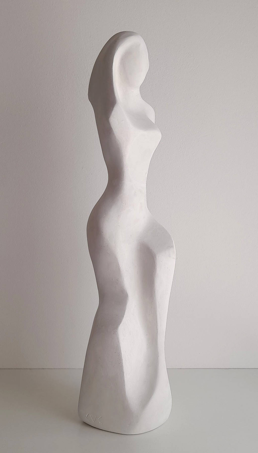 Stone Sculpture & Woman Figurine in Dubai