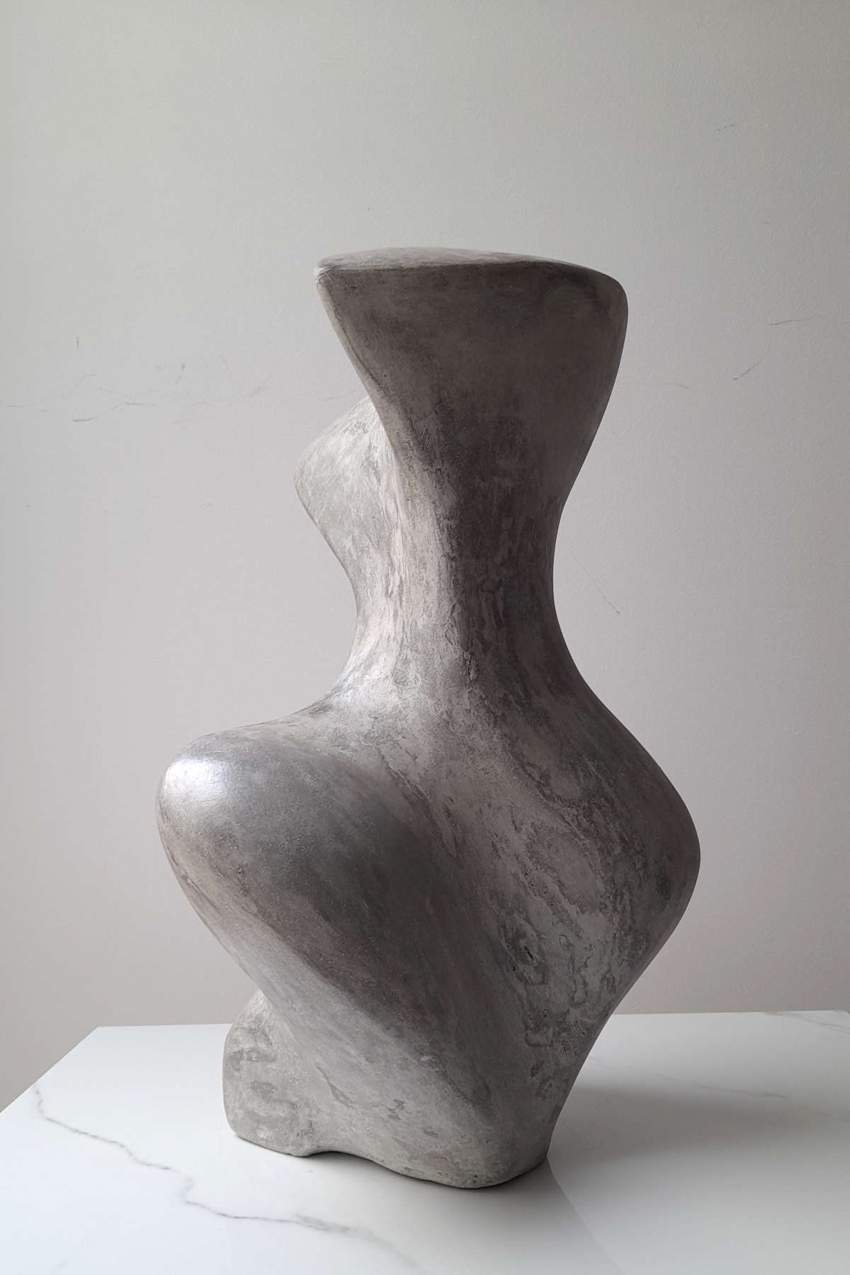 Stone Sculpture & Decorative Figurine in Dubai