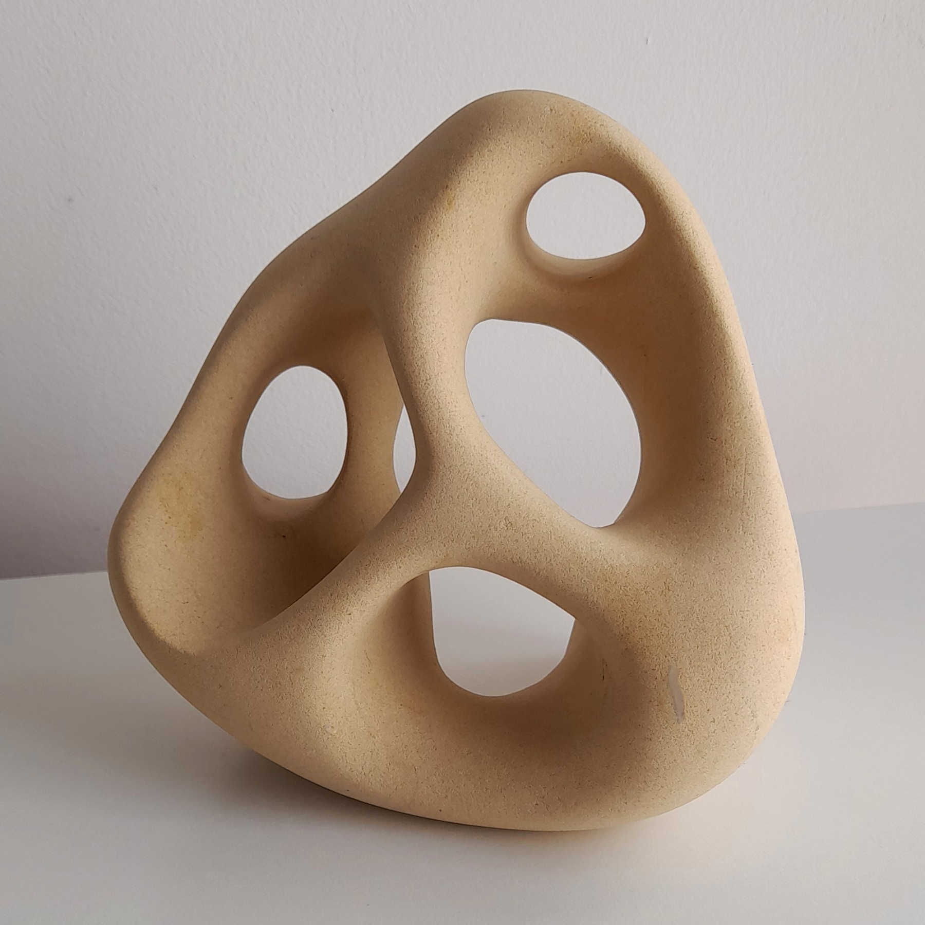 Stone Sculpture & Decorative Figurine in Dubai