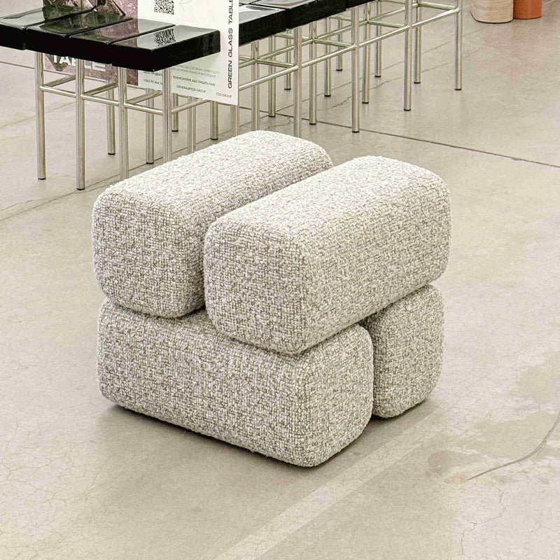 DROVA 4 Contemporary Pouf