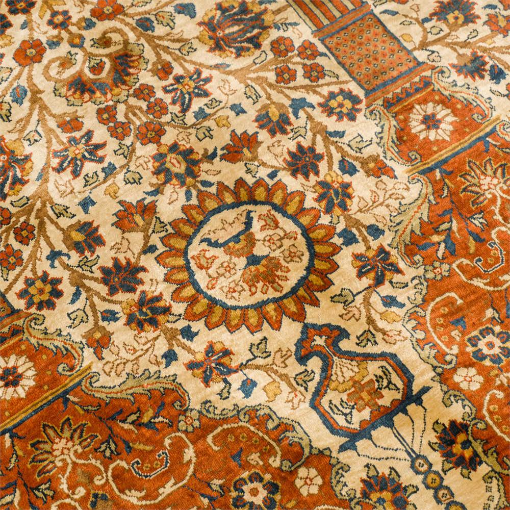 Eyvan Heriz Persian Carpet Silk 124x169, Authentic Vintage Rugs & Kilims in Dubai