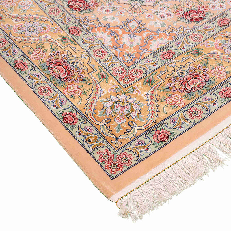 Medallion Isfahan Persian Carpet 122x182,  Handmade Tribal Wool & Silk Rugs in Dubai