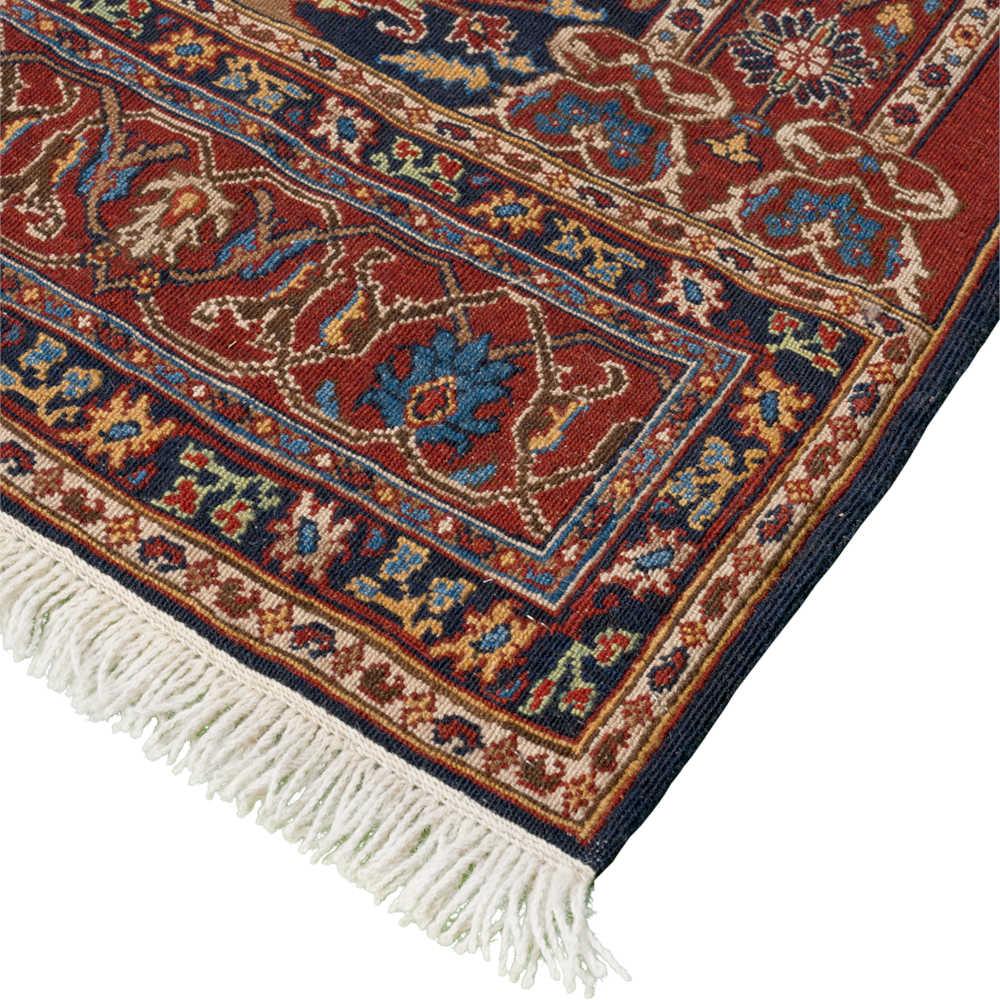 Altar Kilim Morvaridbaf Persian Carpet Wool 132x163, Authentic Vintage Rugs & Kilims in Dubai
