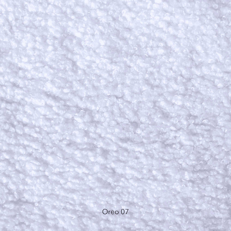 BUN Contemporary Lounge Chair