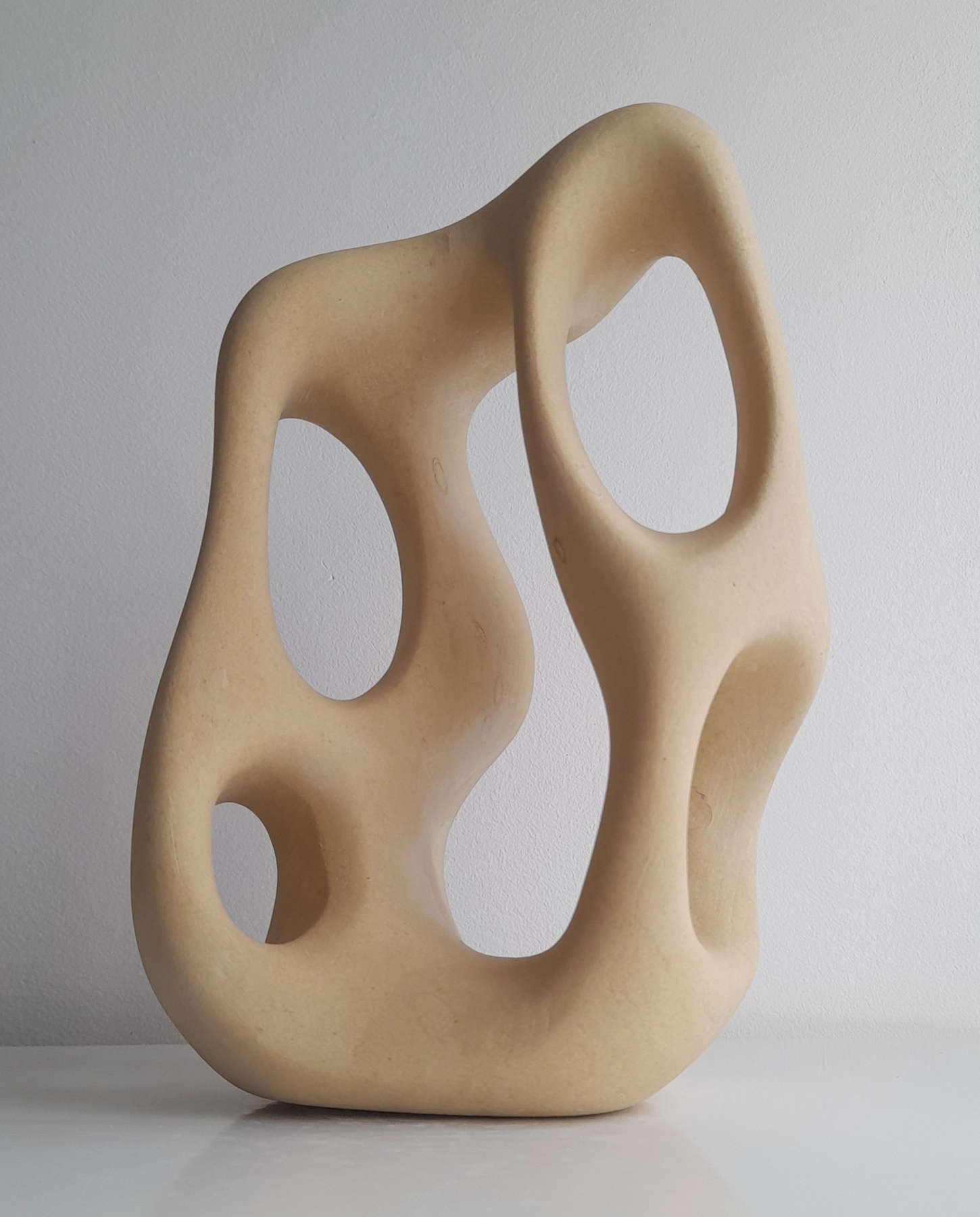 Stone Sculpture & Decorative Figurine in Dubai