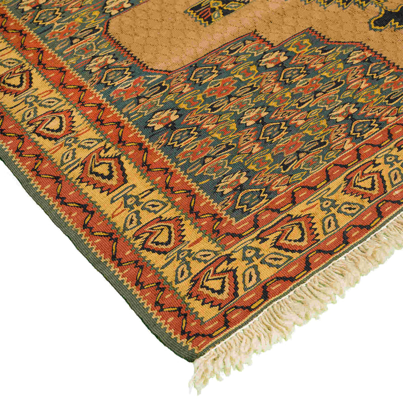 Medallion Sanandaj Persian Kilim 97x145, Handmade Nomadic Wool Rugs & Kilims in Dubai