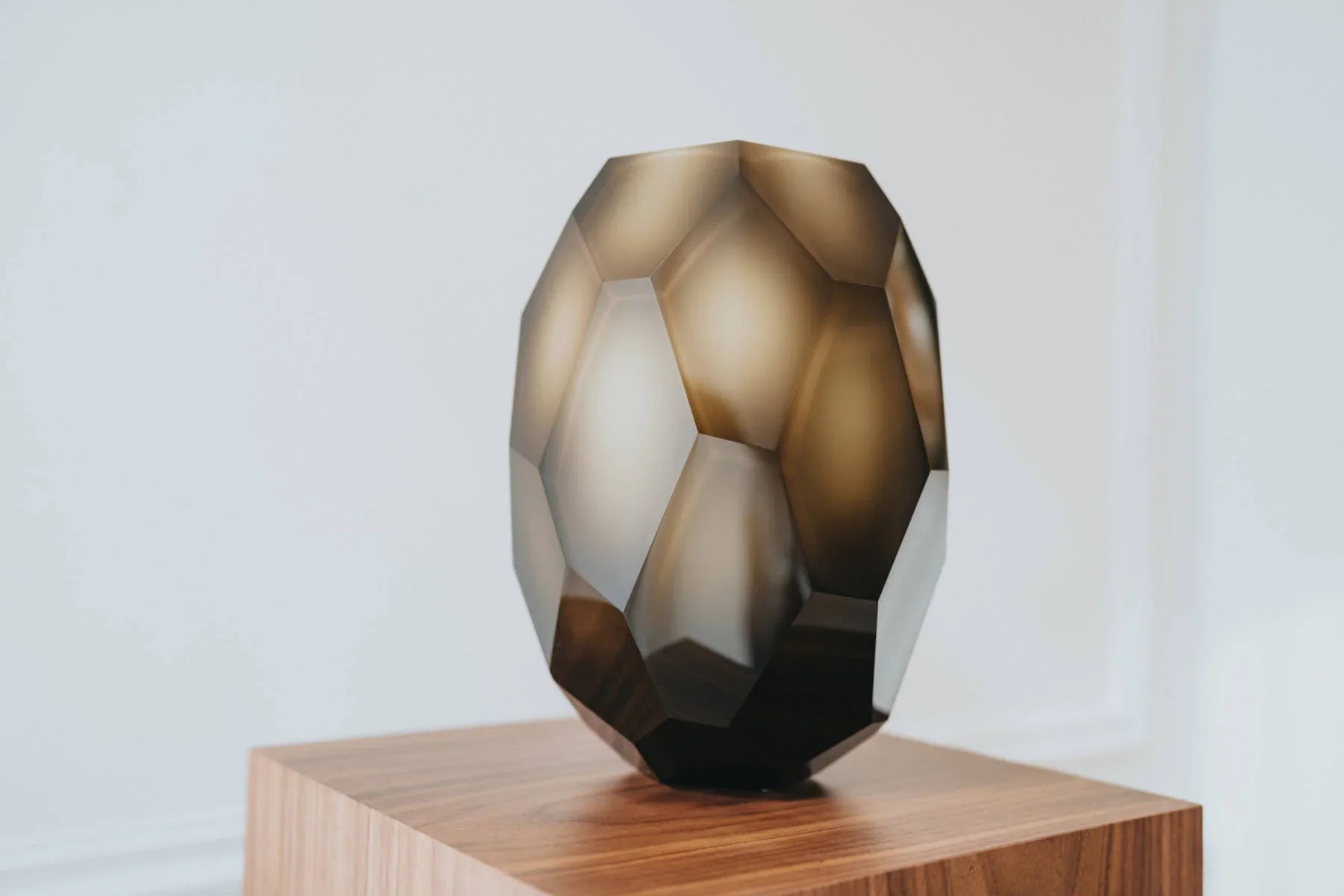 Glass Sculpture, Glass Vase and Collectible Glass Art in Dubai