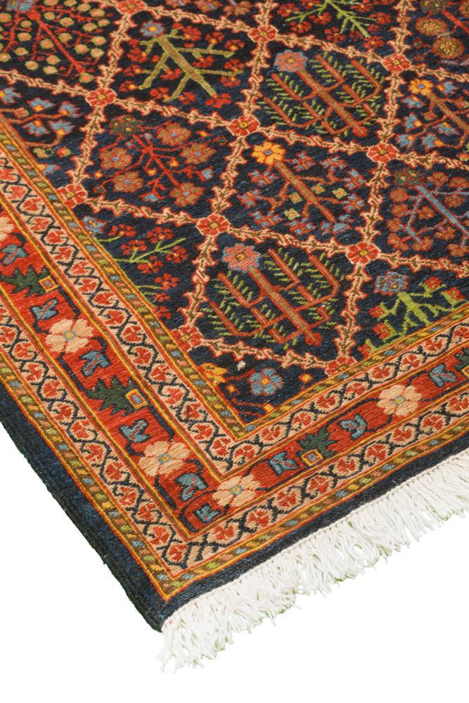 Yaahi Sumak Heriz Persian Carpet Wool 100x170