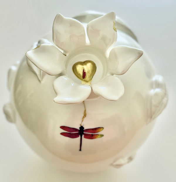 Dragonfly Pearl White Pomegranate Sculpture Corporate Gifts Dubai