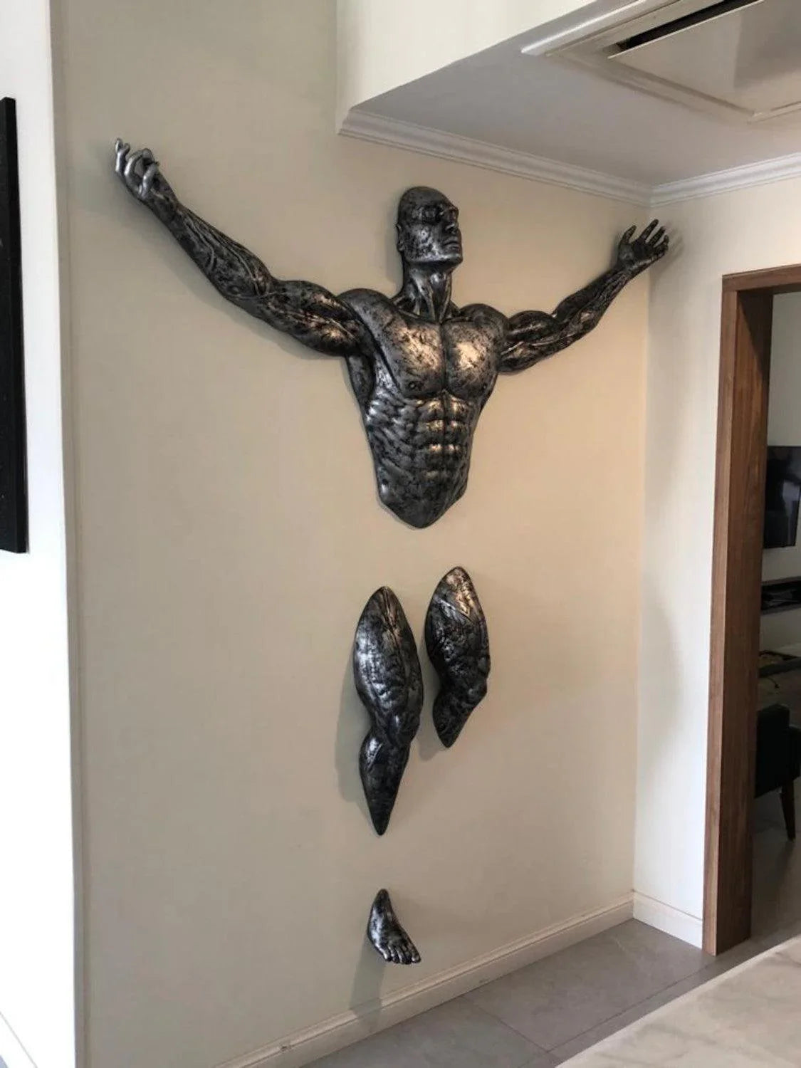 Hyperreal Human Sculpture - Fiberglass & Mixed Media Sculptures Dubai ...