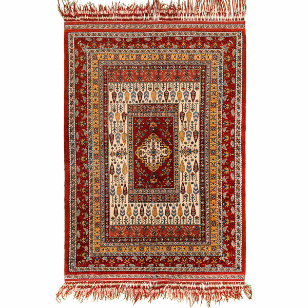 Khorasan Medallion Persian Carpet 128x180 - Nomadic Rugs & Kilims in Dubai
