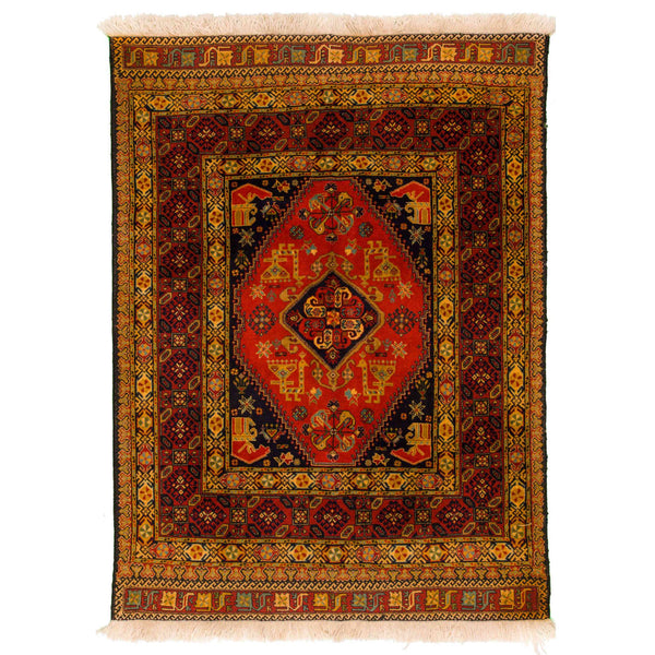 Khorasan Medallion Persian Carpet 140x190 - Nomadic Rugs & Kilims in Dubai