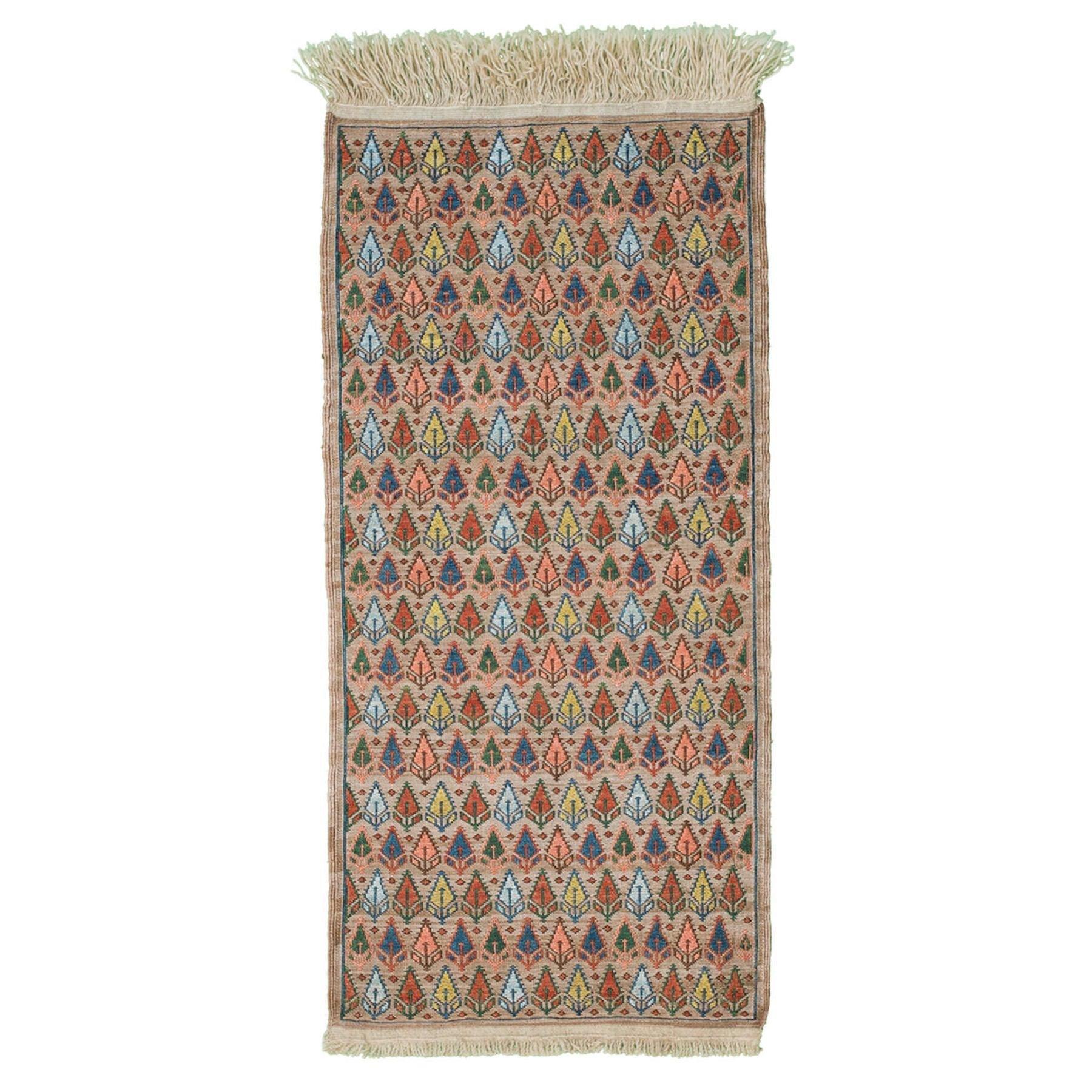 Sarv Soumak Carpet - Authentic Silk & Wool Nomadic Persian Rugs & Kilims in Dubai